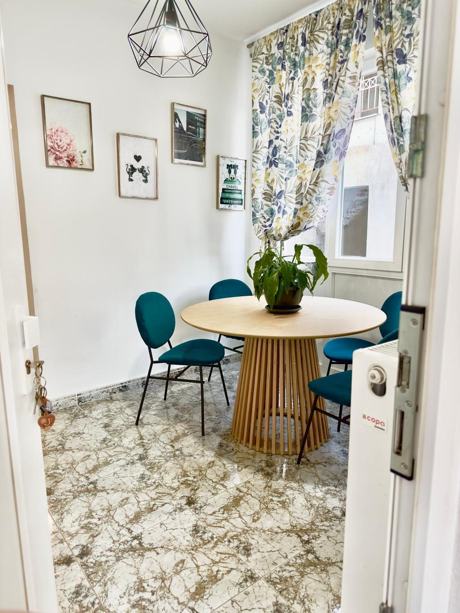 Bright House,12minutes From The Aristotelous Square Thessaloniki